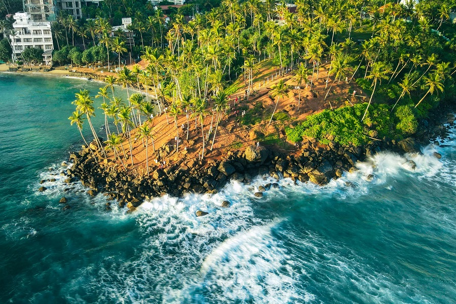 Beach Gateway to Sri Lanka